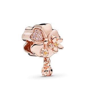Pandora Wildflower Meadow Charm